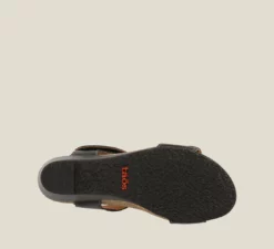 Taos Footwear USA View All Sandals Carousel 3
