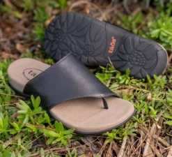 Taos Footwear USA Vacation