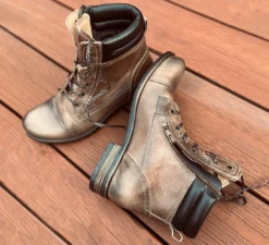 Taos Footwear USA Capstone