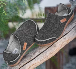 Taos Footwear USA Convertawool