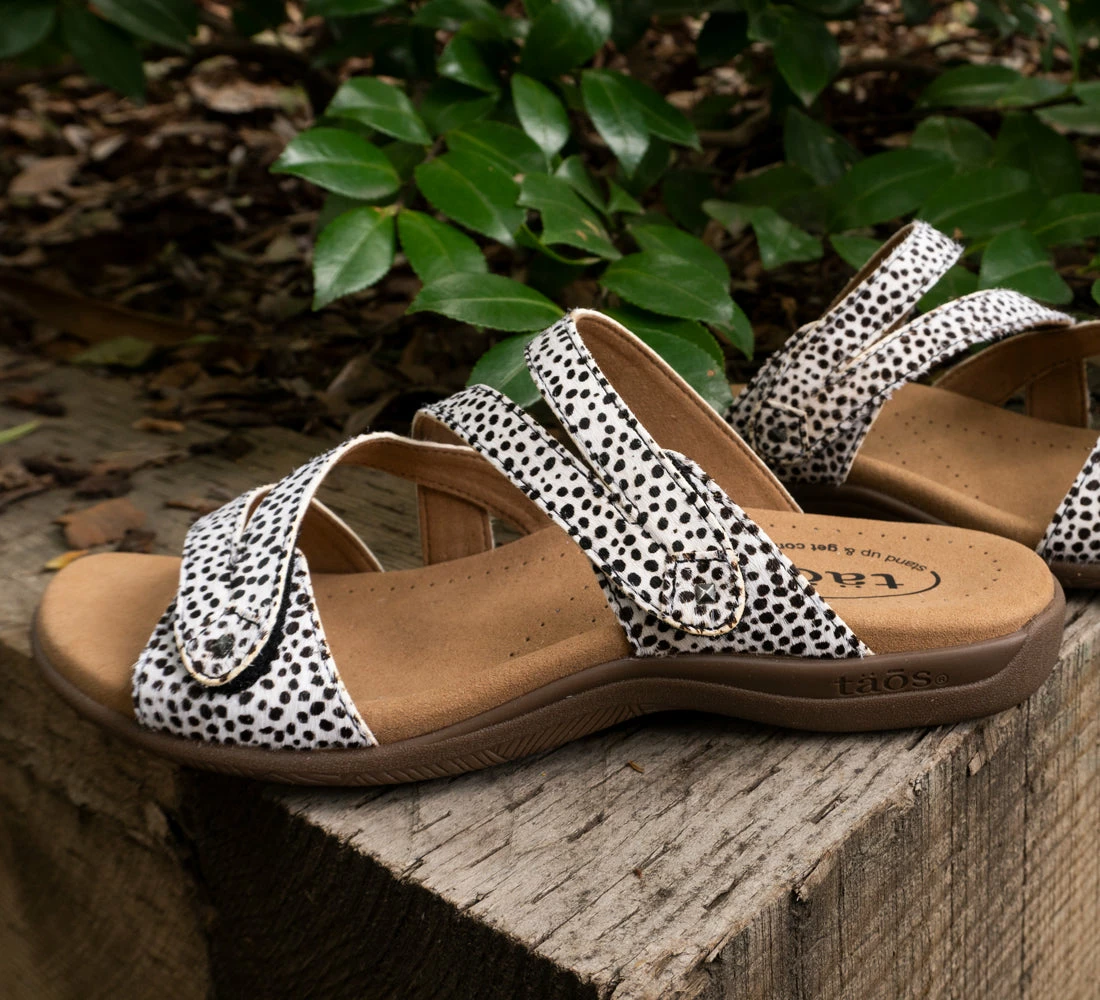 Taos Footwear USA Double U