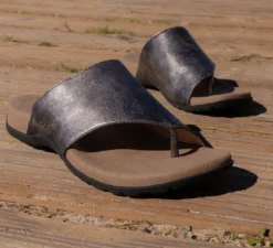 Taos Footwear USA Vacation Soft Support